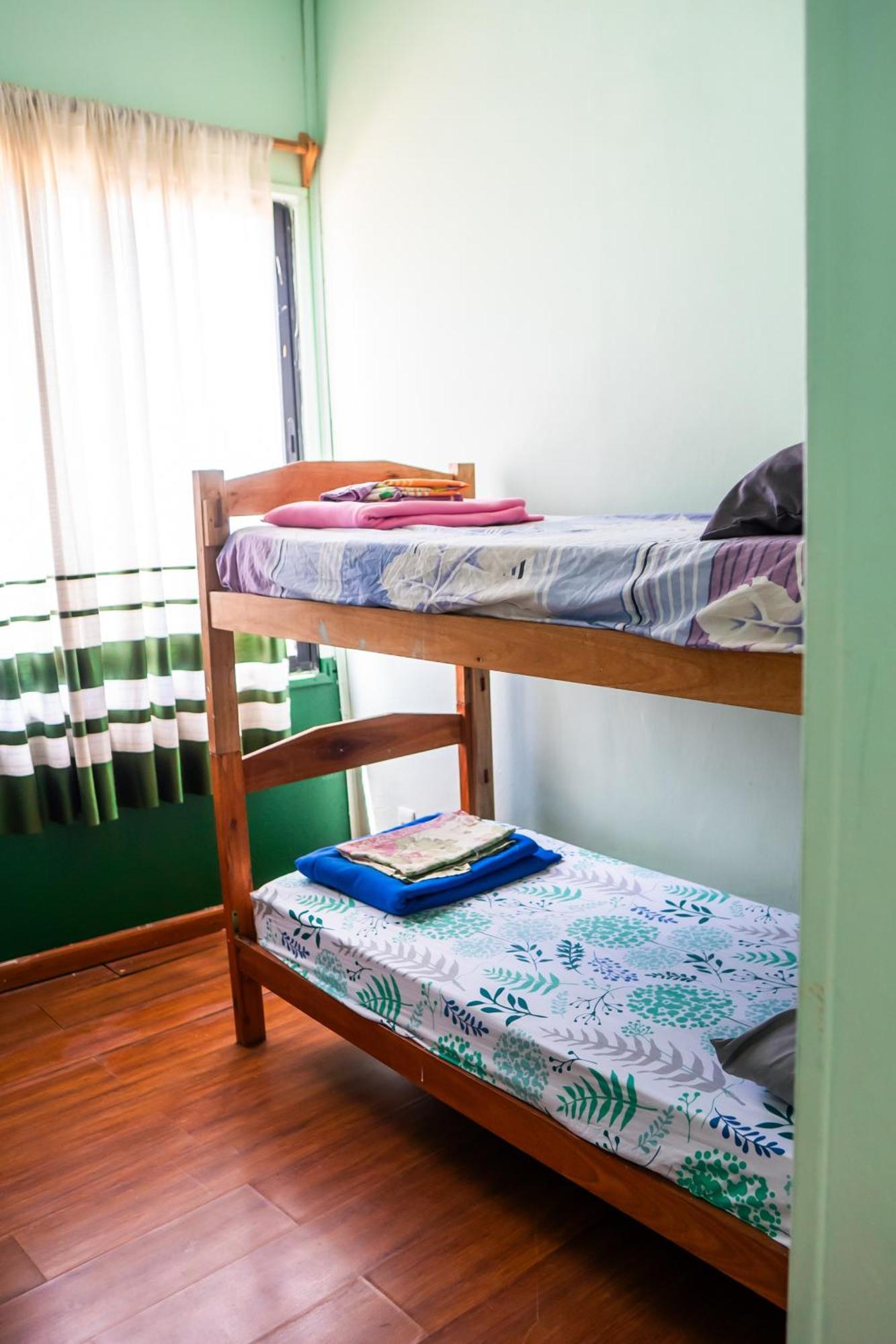 La Rubia Hostel Ла-Педрера Номер фото